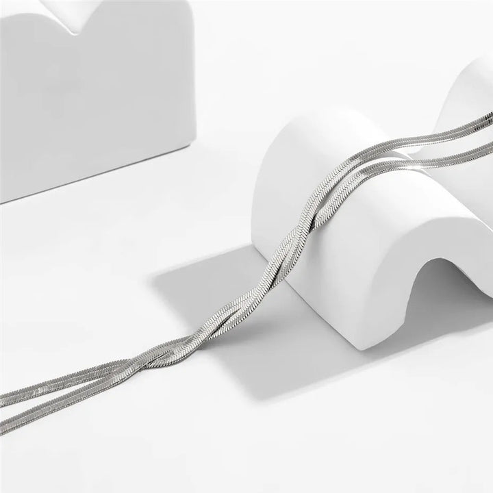 FLAIRA™|COLLANA A SERPENTE REGOLABILE IN ORO