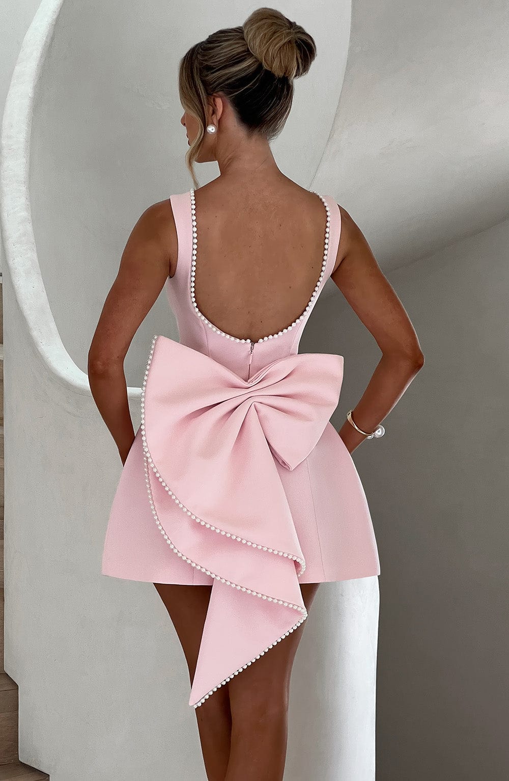 CHIARA™|VESTITO MINI STRUTTURATO CON DETTAGLIO VOLUME LATERALE