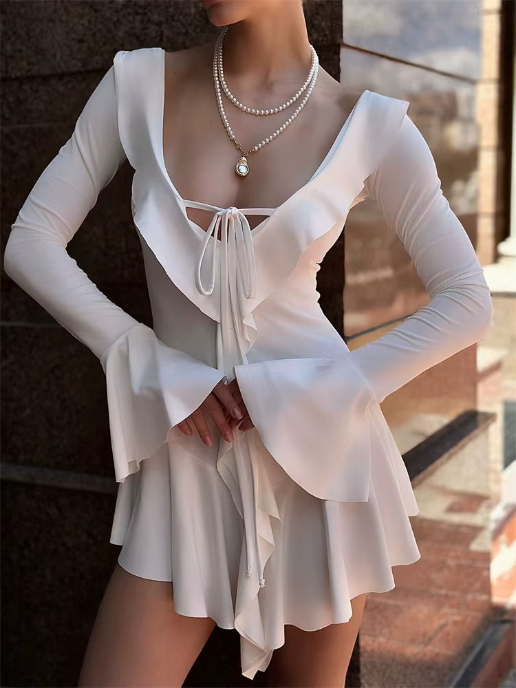 LUANA™|VESTITO MINI CON RUCHES E DETTAGLI FEMMINILI