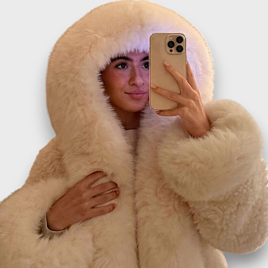 NOELINE™|GIACCA CORTA IN PELLICCIA SINTETICA CON CAPPUCCIO