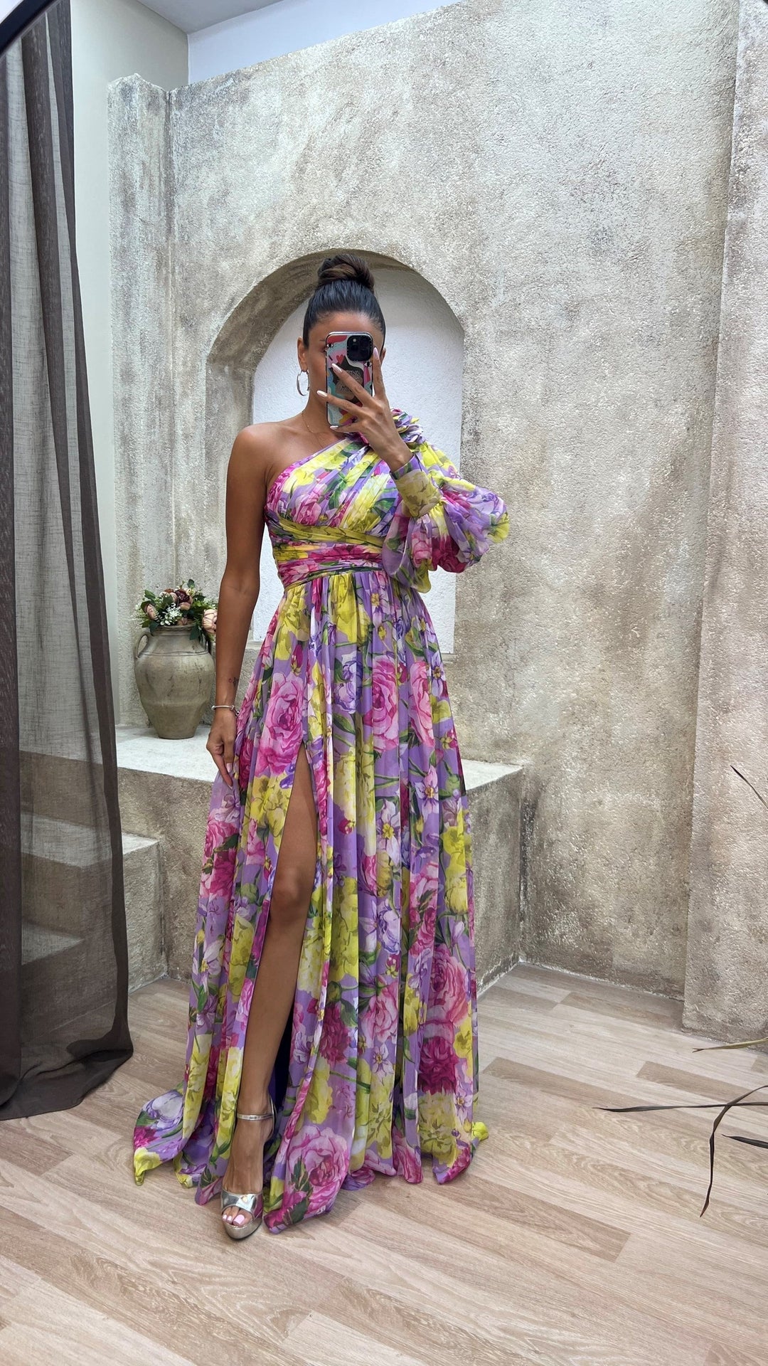 Elegant Flowy Shoulder Dress for Summer Events
