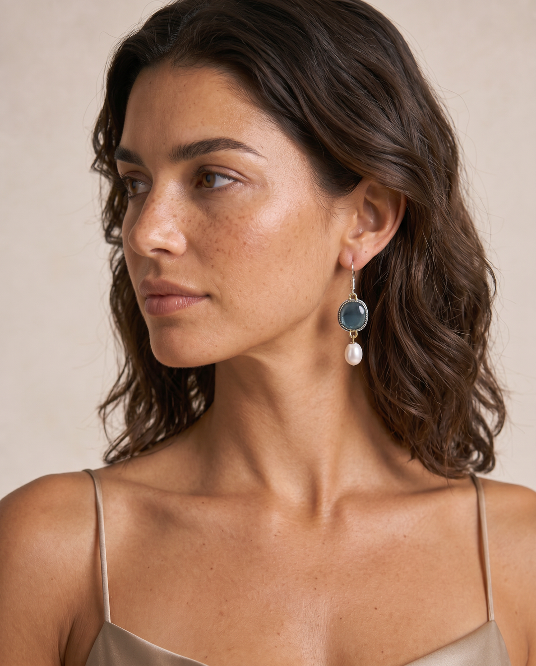 ORECCHINI RETRO IN PIETRA NATURALE BLU